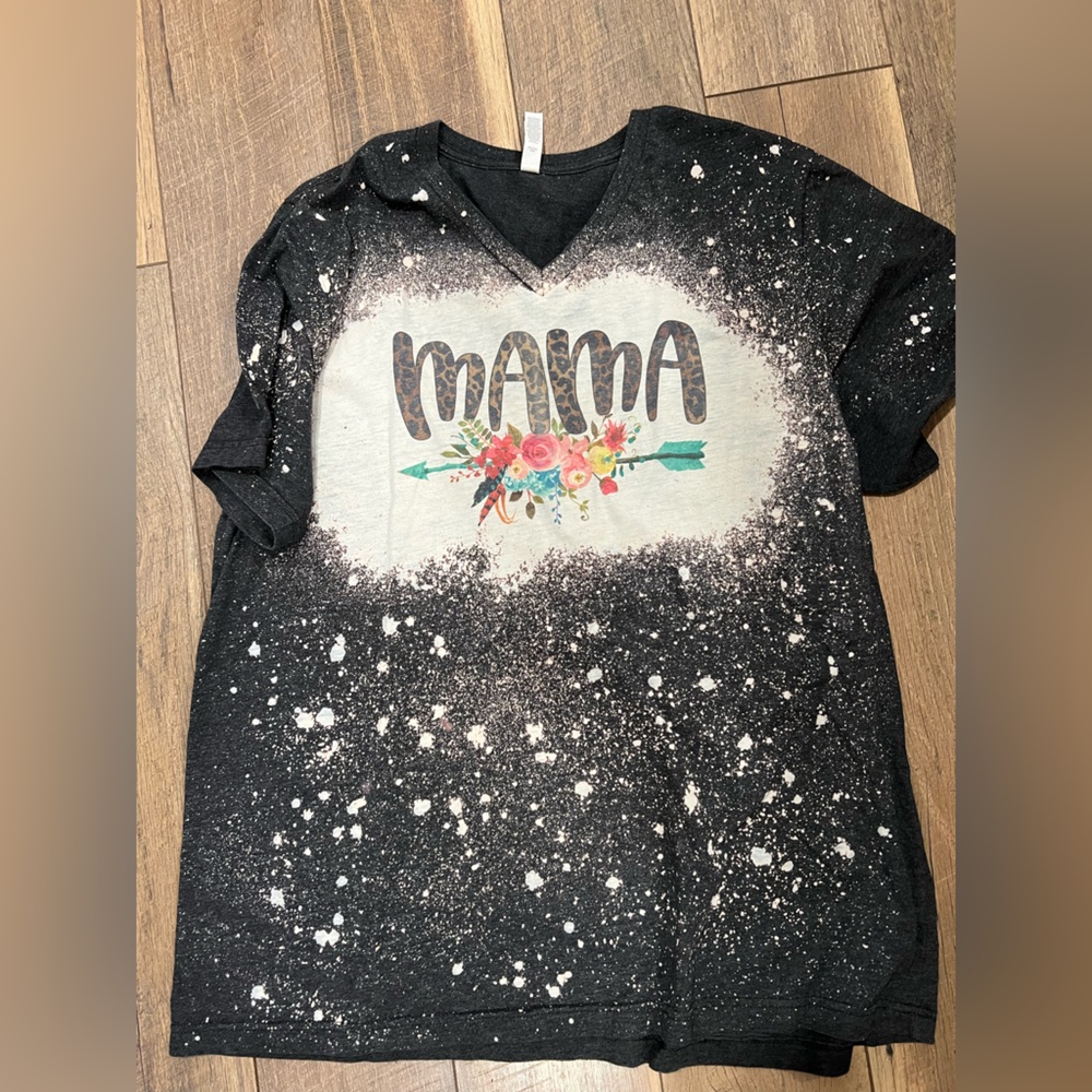 Custom mama vneck bleached tee